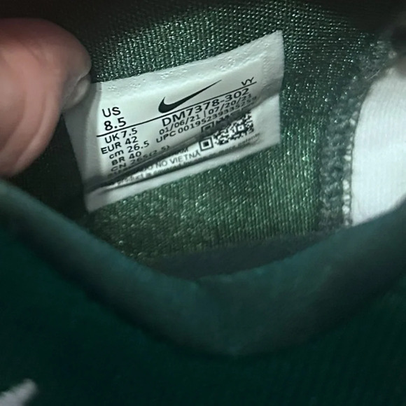 NWOT Nike Zoom Freak 3 Green/White Sneakers size 8.5 - Picture 7 of 7